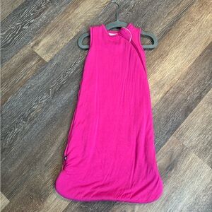 Kyte Baby Tog 1.0 Sleep Sack Size XS in Raspberry